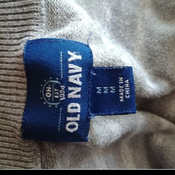 Old Navy sweater - Picture 2 of 3
